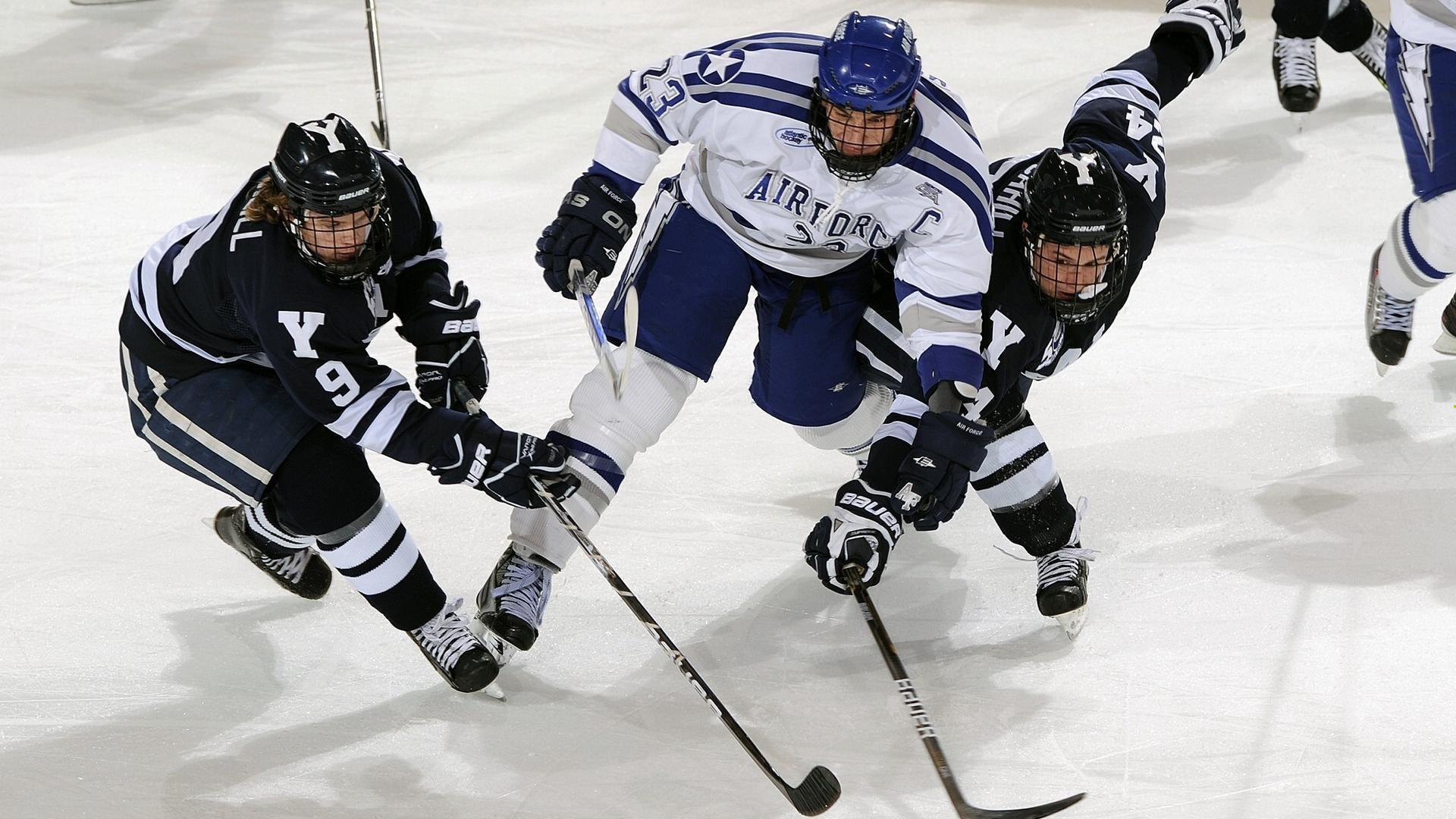 潘展乐刷新亚洲纪录 勇夺世锦赛男子100米自由泳金牌