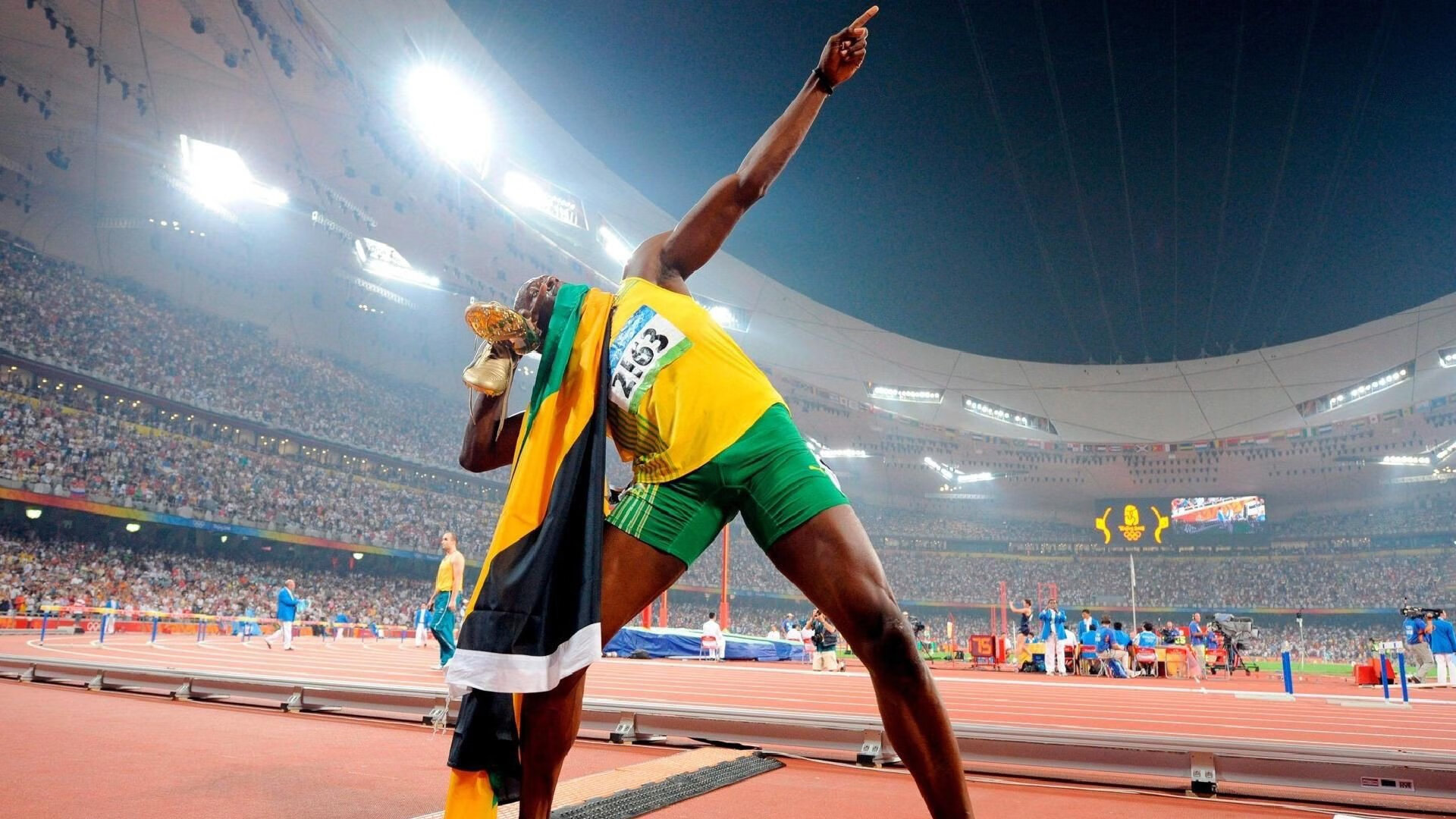 巅峰对决!扣篮大赛新星闪耀,创意与力量引爆全场